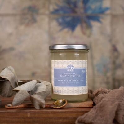 Paul & Paulina - Caldo de Huesos Cabra